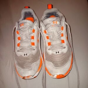 Boys size 5, Under Armour sneakers